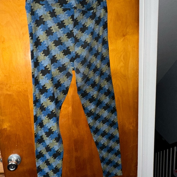 LuLaRoe leggings size tc - Picture 3 of 3